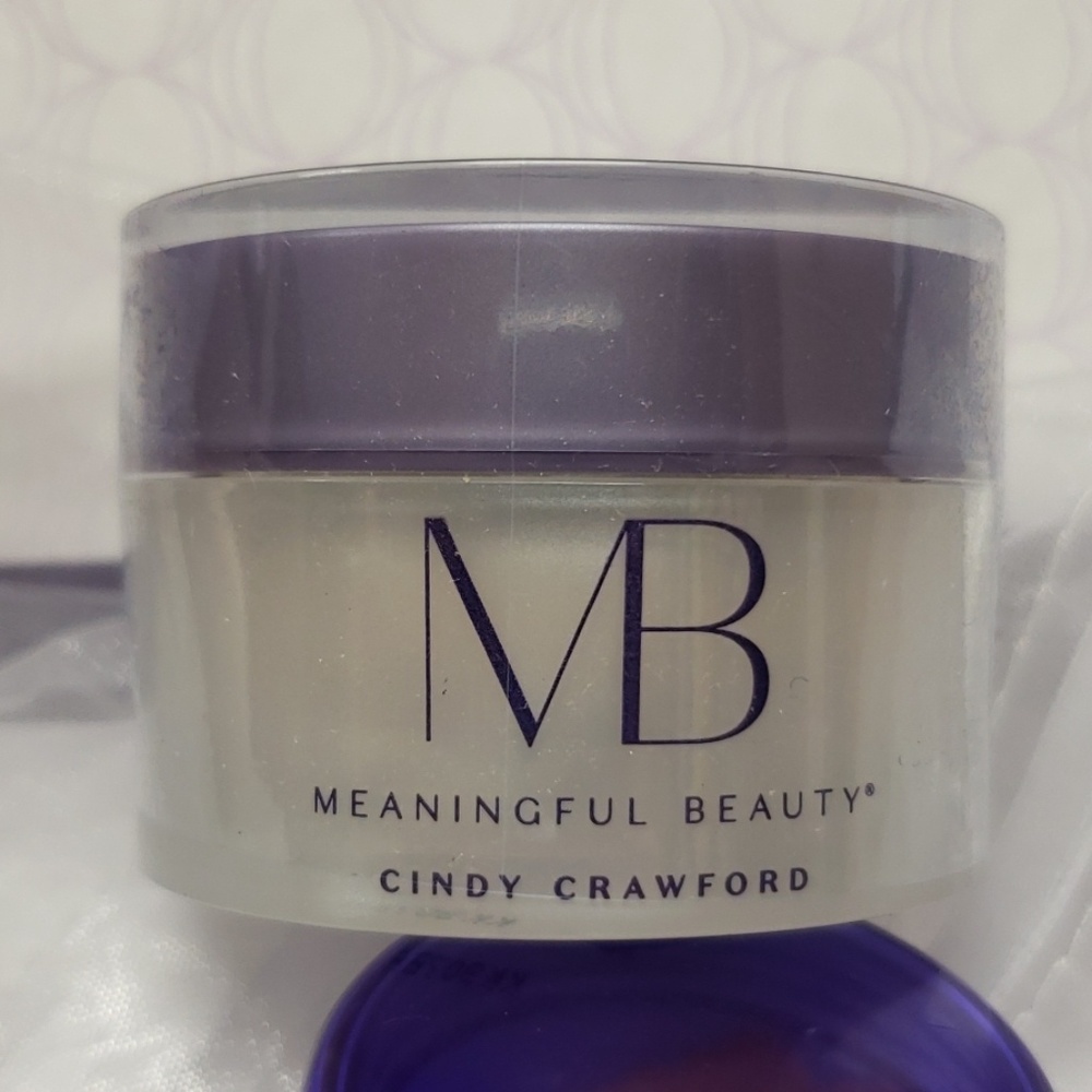 Meaningful Beauty night creme